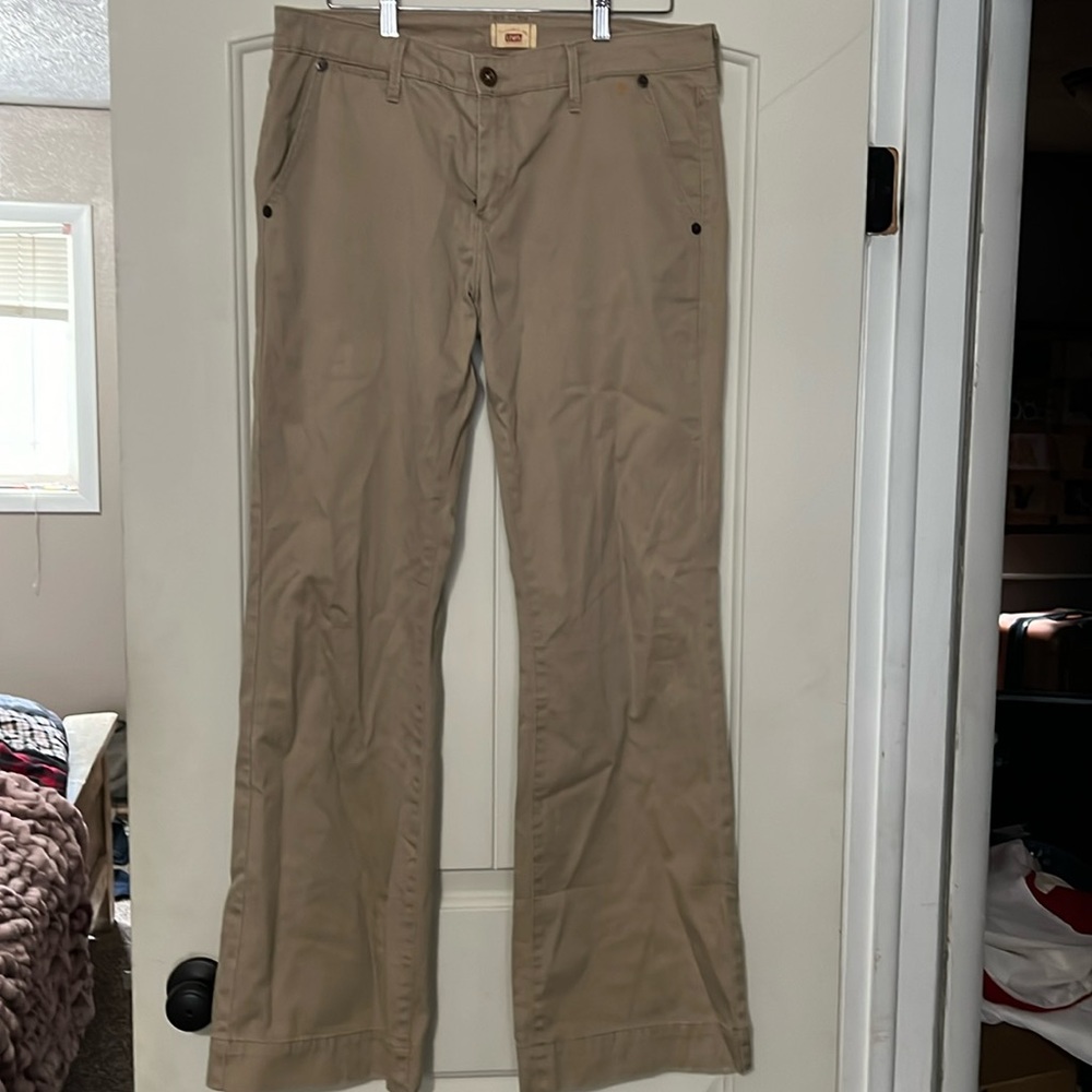 Levi’s Tab Twills!!